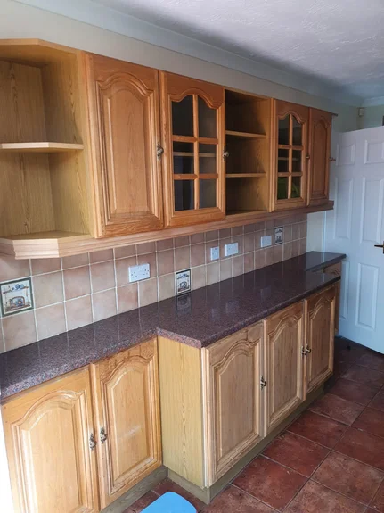 Kitchen Cabinet Spray Painting Milton Keynes